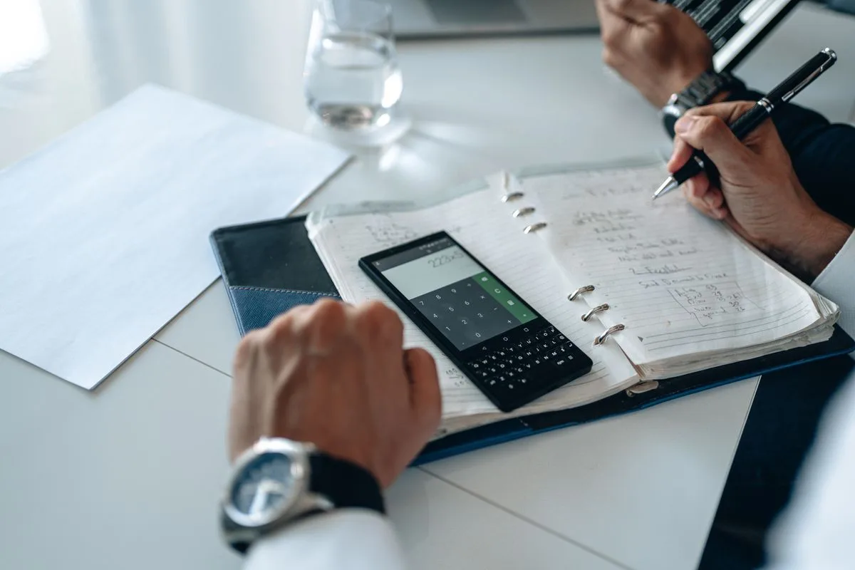 Calculating the cost of a $1,000 no credit check loan in Canada